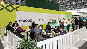 Crowd at WHX Labs Dubai