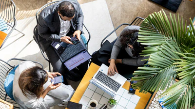 Live Showcases & Demos